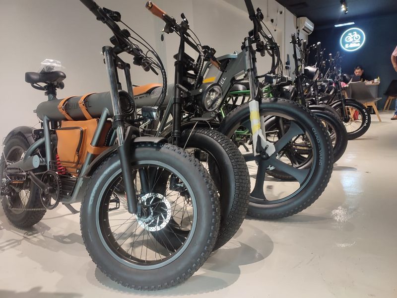 MIXWEL showroom